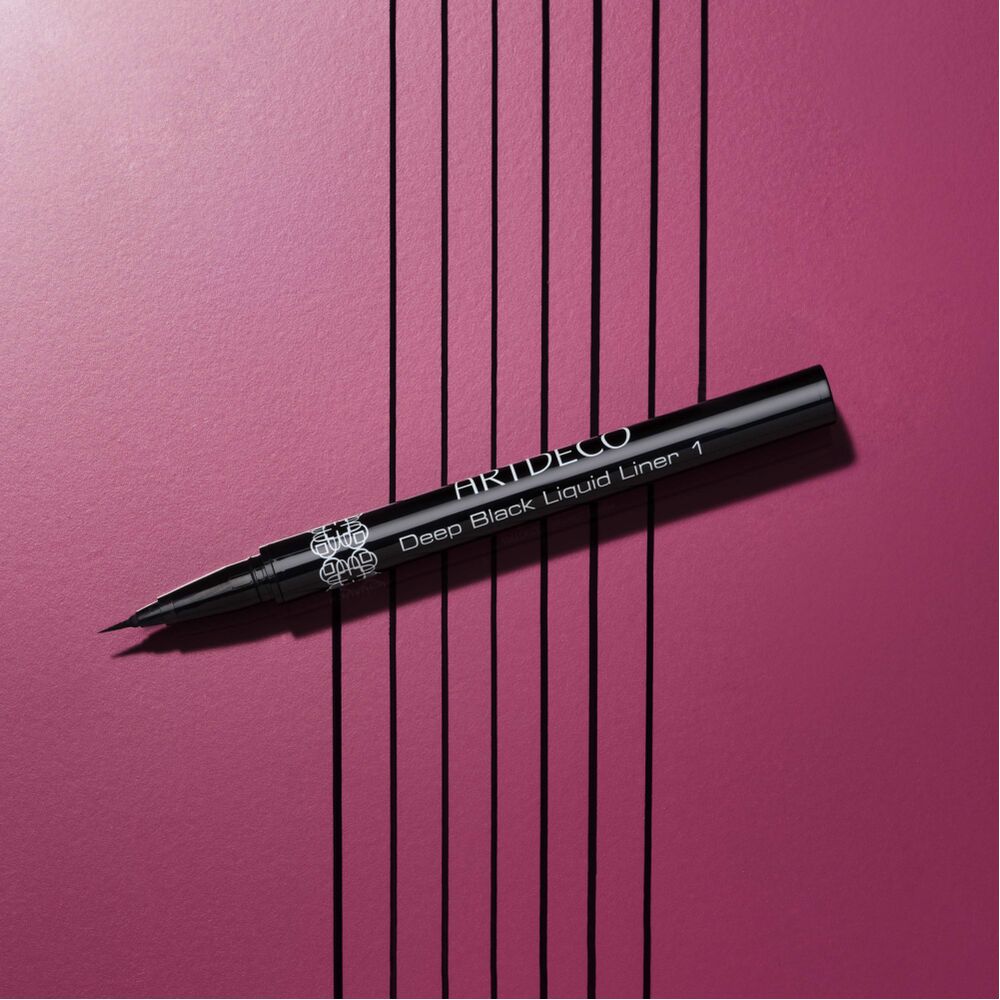 Deep Black Liquid Liner