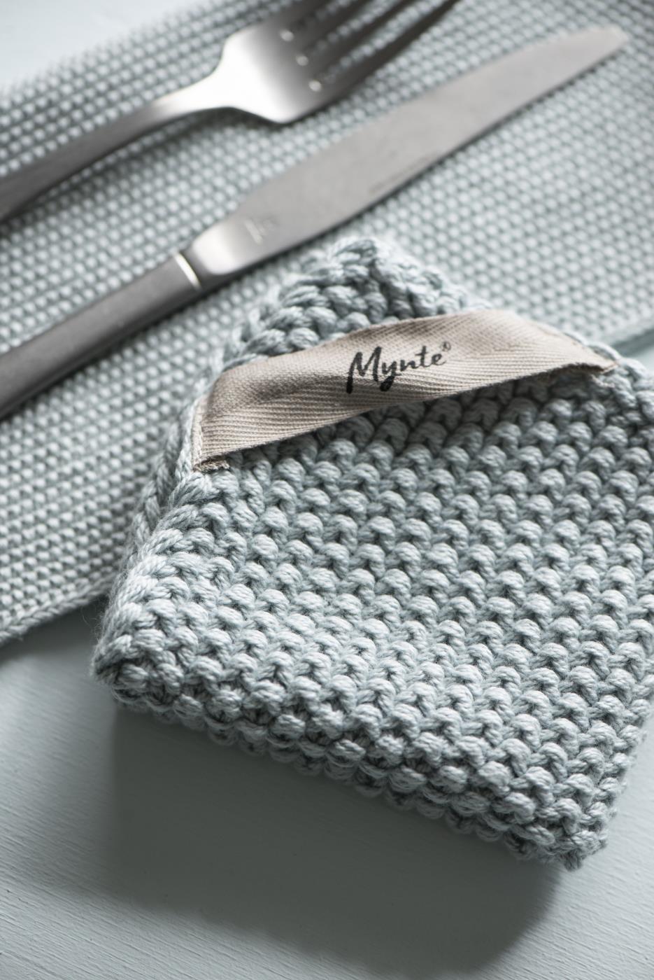 Topflappen Mynte aqua haze gestrickt